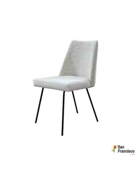 Silla de diseño tapizada y patas metálicas