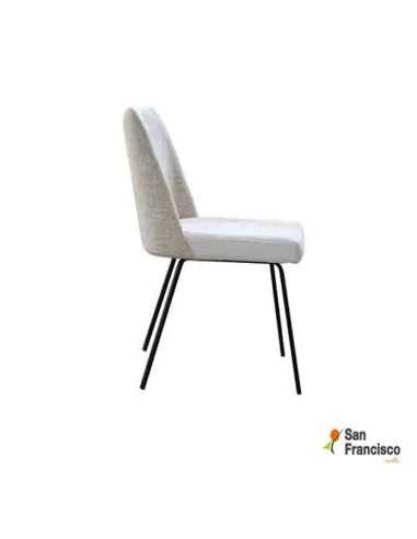 Silla de diseño tapizada y patas metálicas